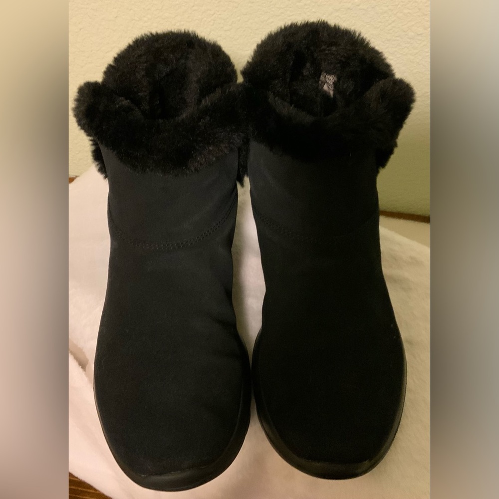 Sketchers boots